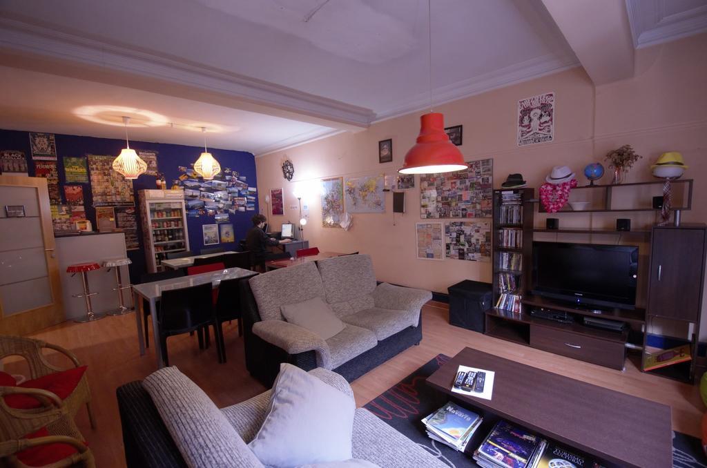 Hostel Hemingway Pamplona Exteriör bild