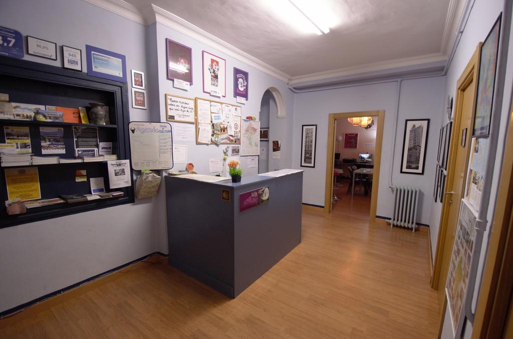 Hostel Hemingway Pamplona Exteriör bild