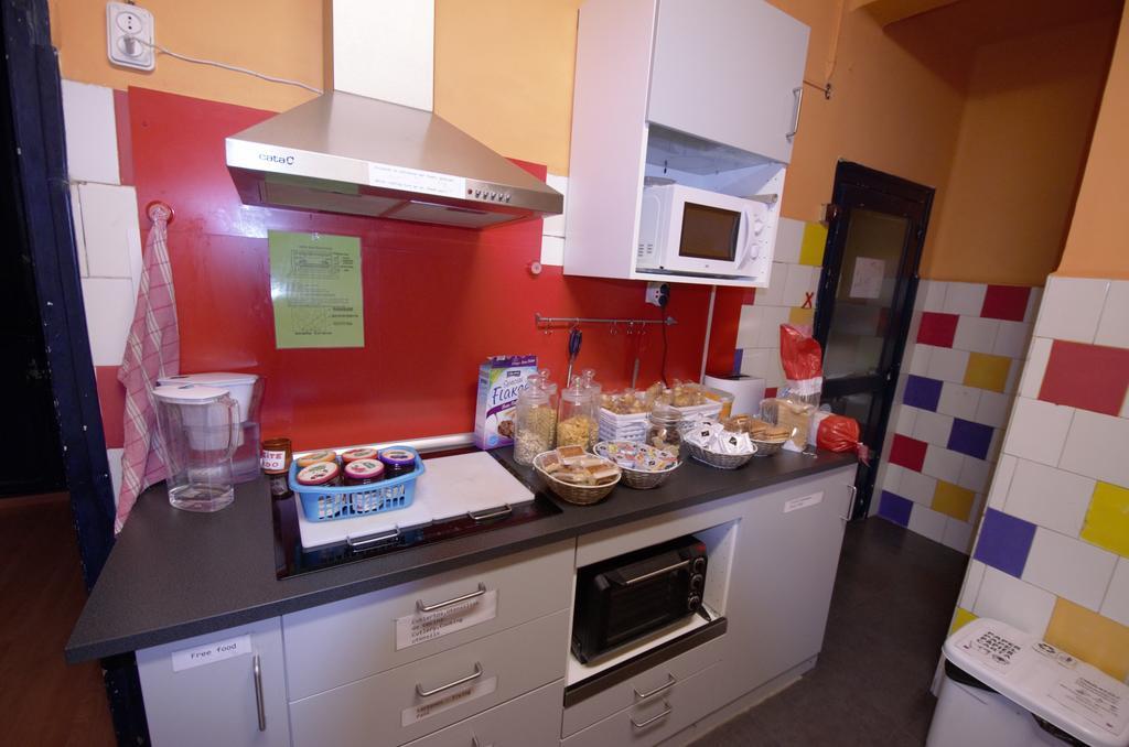 Hostel Hemingway Pamplona Exteriör bild